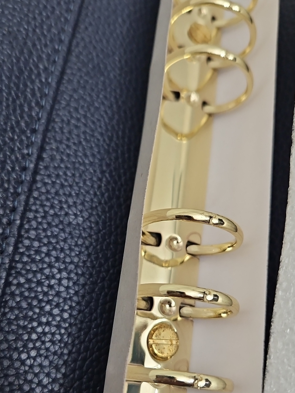 Personal Size Ring Binder - Picture 5 of 9